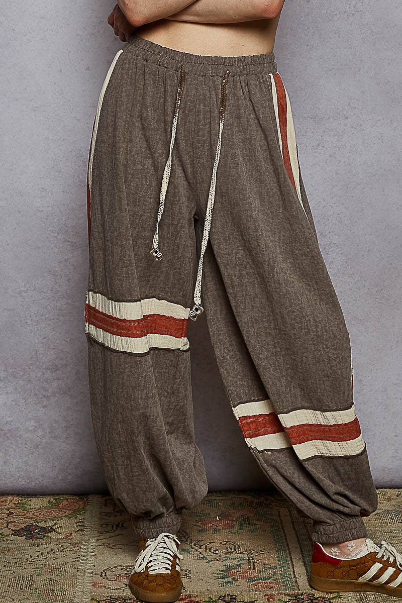 Vintage washing overlock stitch point jogger pants