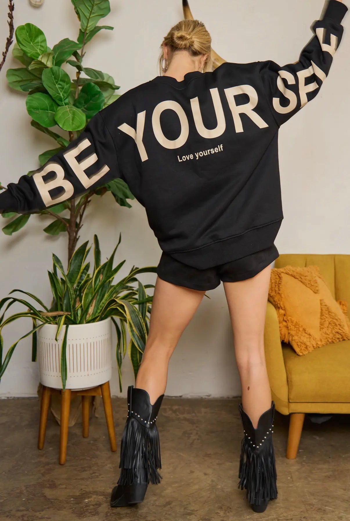 Be Yourself Love Yourself Oversized Sweatshirt-Black