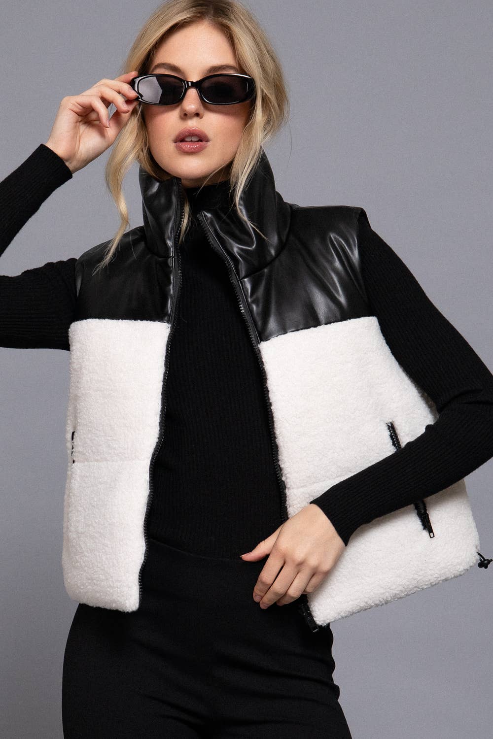 Plus Size Reversible Faux Leather-Sherpa Padding Crop Vest